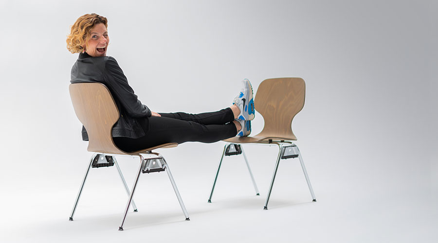 yvonne-oswald-training-coaching-kommunikation-praesenz-buehne-kein-lampenfieber-auftritt-koerpersprache